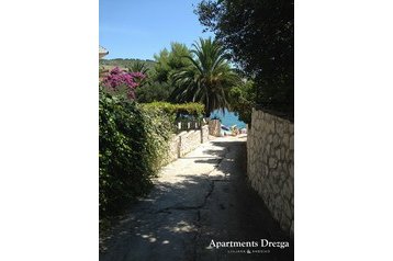 Croacia Privát Okrug Gornji, Exterior